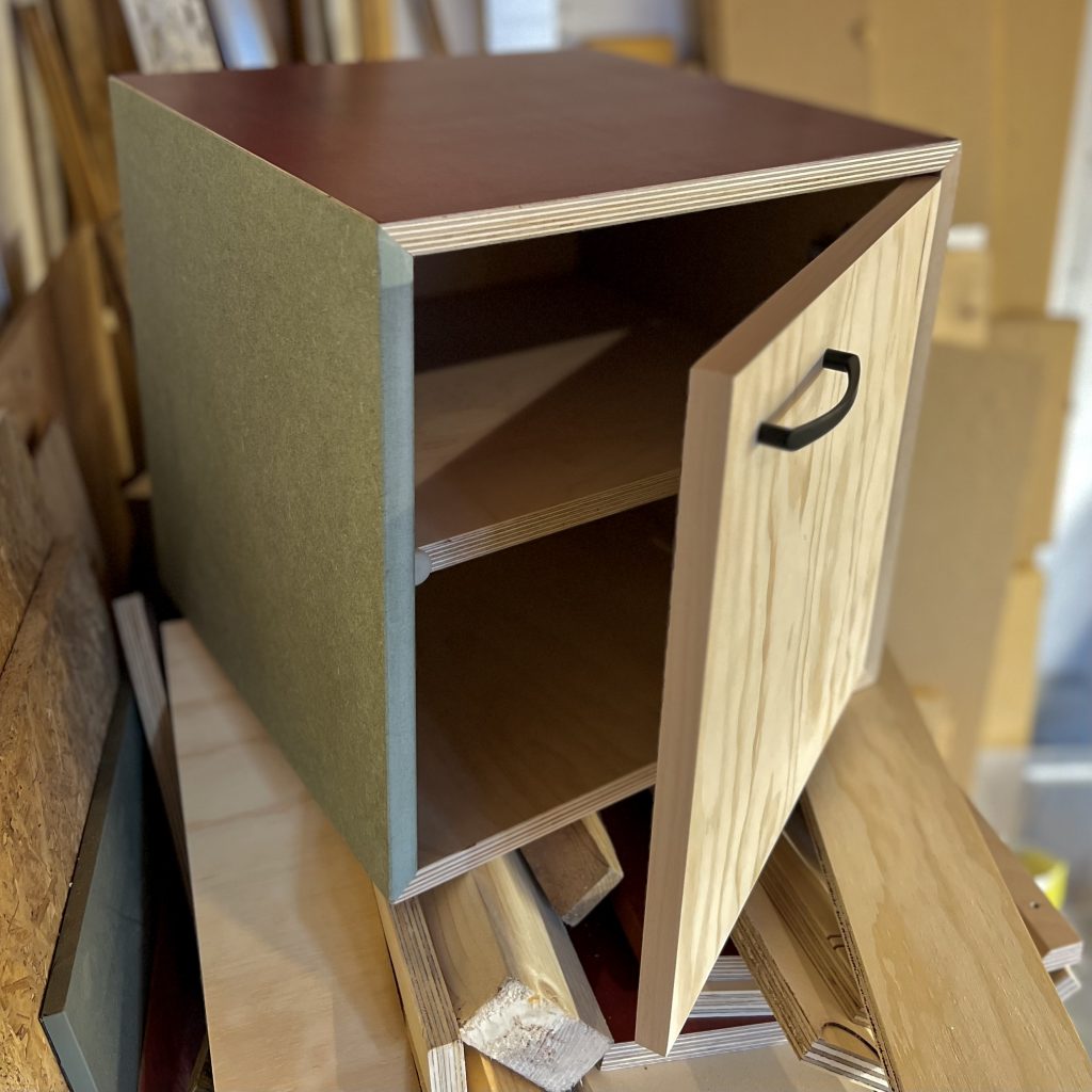 3 Kubuskast 1 binnenkant